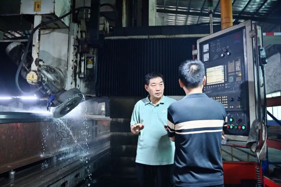 砥礪前行，技術(shù)為本——從一線(xiàn)工人走向省級(jí)勞模的新南安人曹先強(qiáng)
